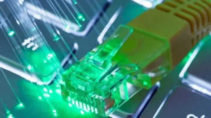 ¿Cuáles son los beneficios del Internet Dedicado?