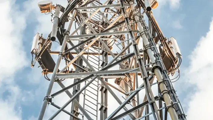 Radioenlace vs Fibra Óptica I Disponibilidad