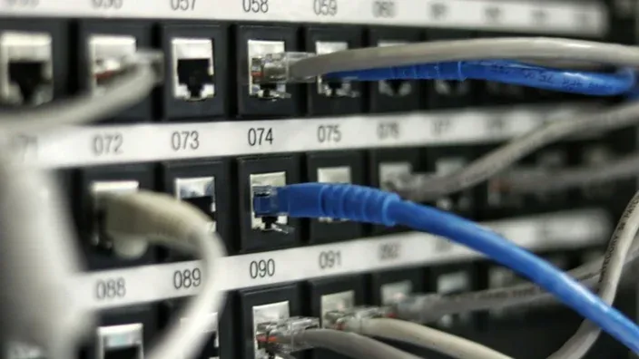 Costos ocultos en la telefonía empresarial: ¿Tu empresa está pagando de más?