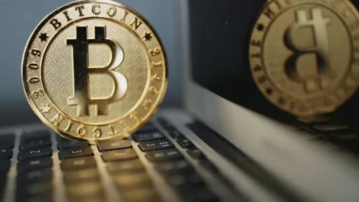 Cómo Recuperé 3 Millones en Bitcoin ‘Viajando en el Tiempo’ para Descifrar una Contraseña Perdida